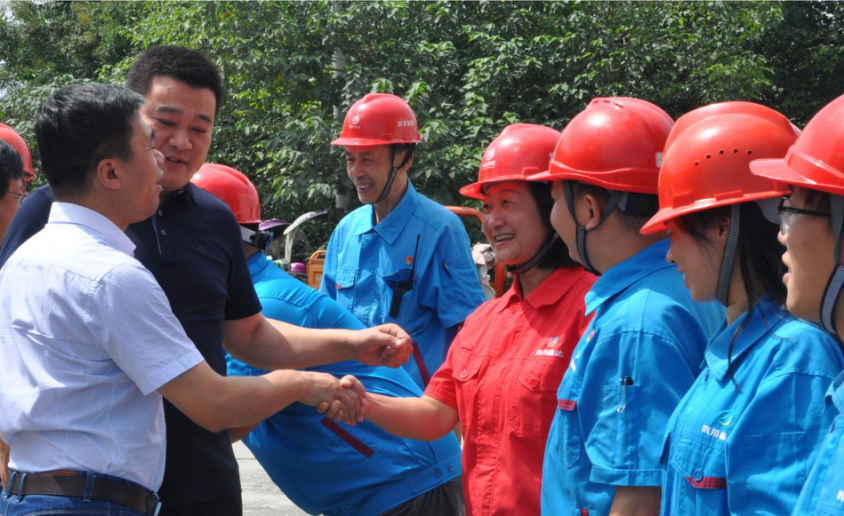 General Manager Liu Yang of Haitian Investment Group visited Sichuan Xinda for inspection